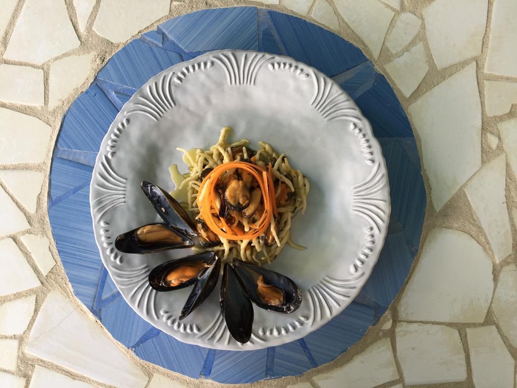 Hotel Ristorante Cavaliere Scario Bagian luar foto