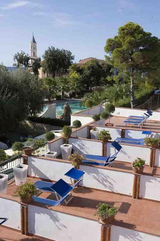 Hotel Ristorante Cavaliere Scario Bagian luar foto