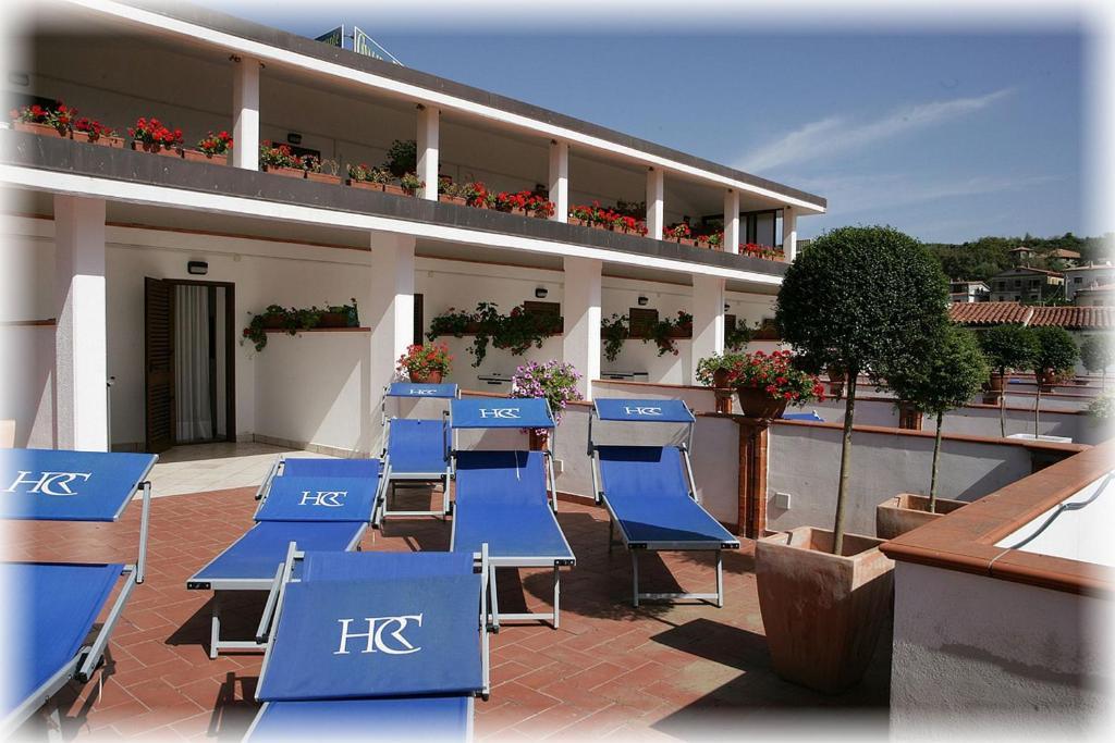 Hotel Ristorante Cavaliere Scario Bagian luar foto