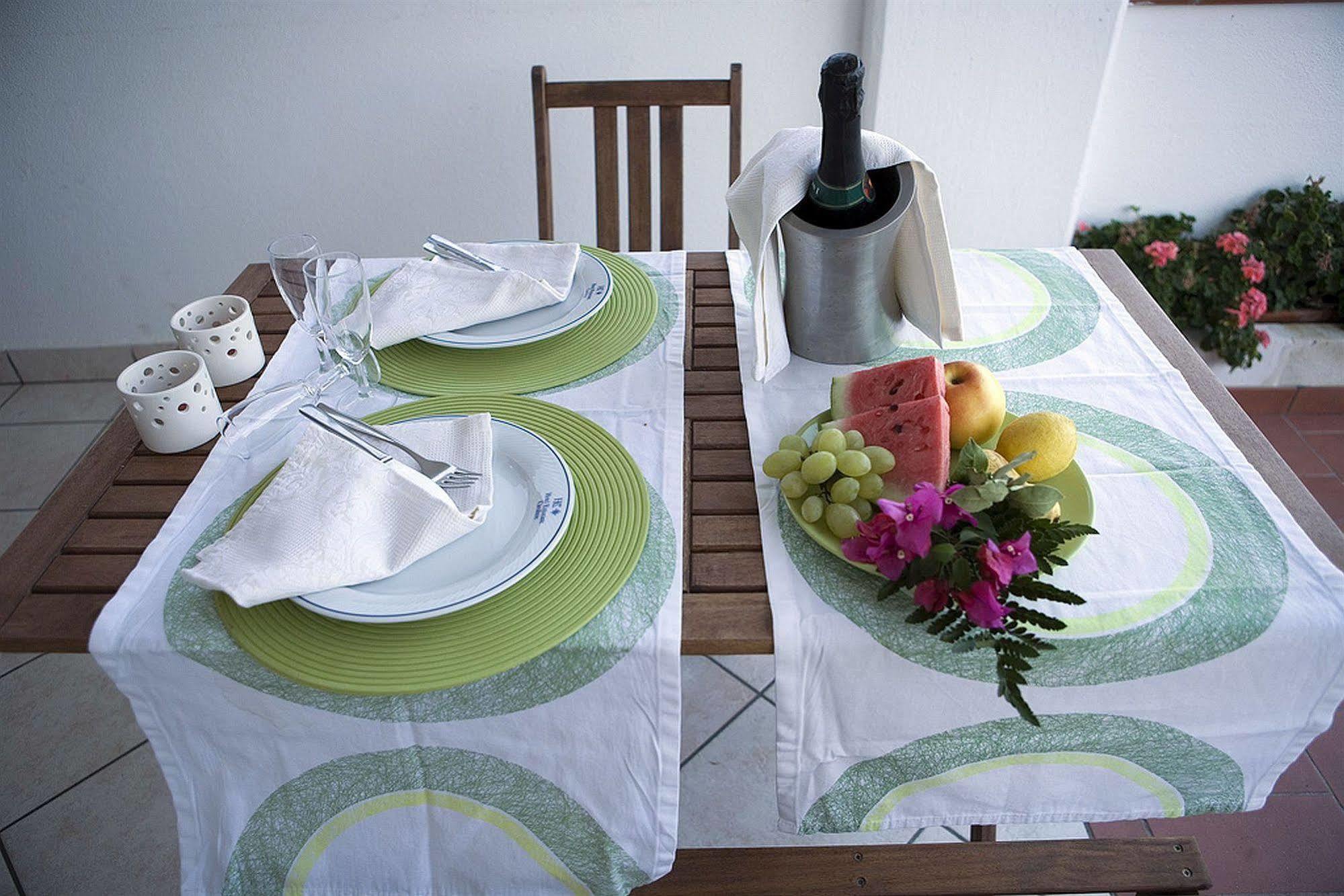 Hotel Ristorante Cavaliere Scario Bagian luar foto